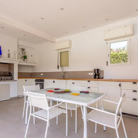 Alwena By Interhome * Grimaud